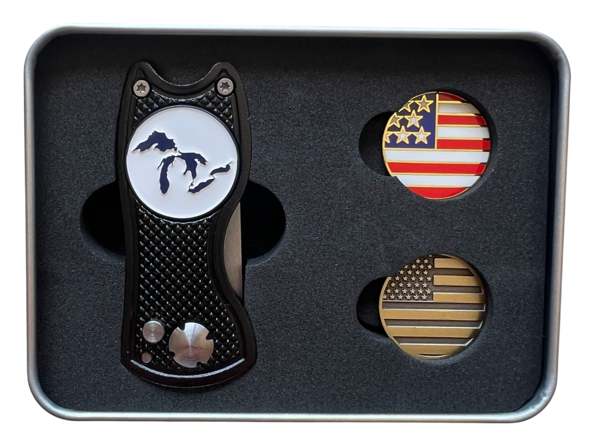 USA Golf Divot Repair Tool Set – Trigger-Action Divot Tool with American Flag Ball Markers, Patriotic Golf Gift