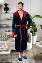 Men’s Hooded Plush Robe – Lightweight Microfiber Bathrobe with Moisture-Wicking Comfort for Home, Spa & Travel