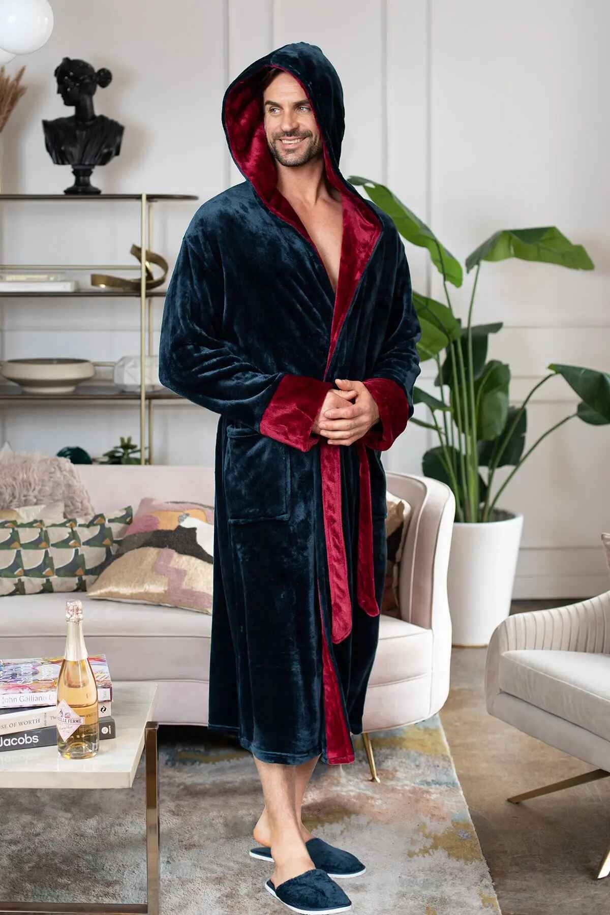 Men’s Hooded Plush Robe – Lightweight Microfiber Bathrobe with Moisture-Wicking Comfort for Home, Spa & Travel